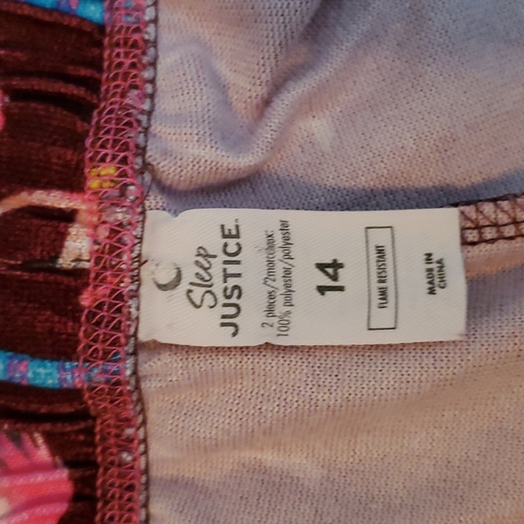 JUSTICE SLEEP 2-Piece Maroon w/Pink Flamingos. Flame Resistant. NWOT. Sz 14 - Picture 10 of 11